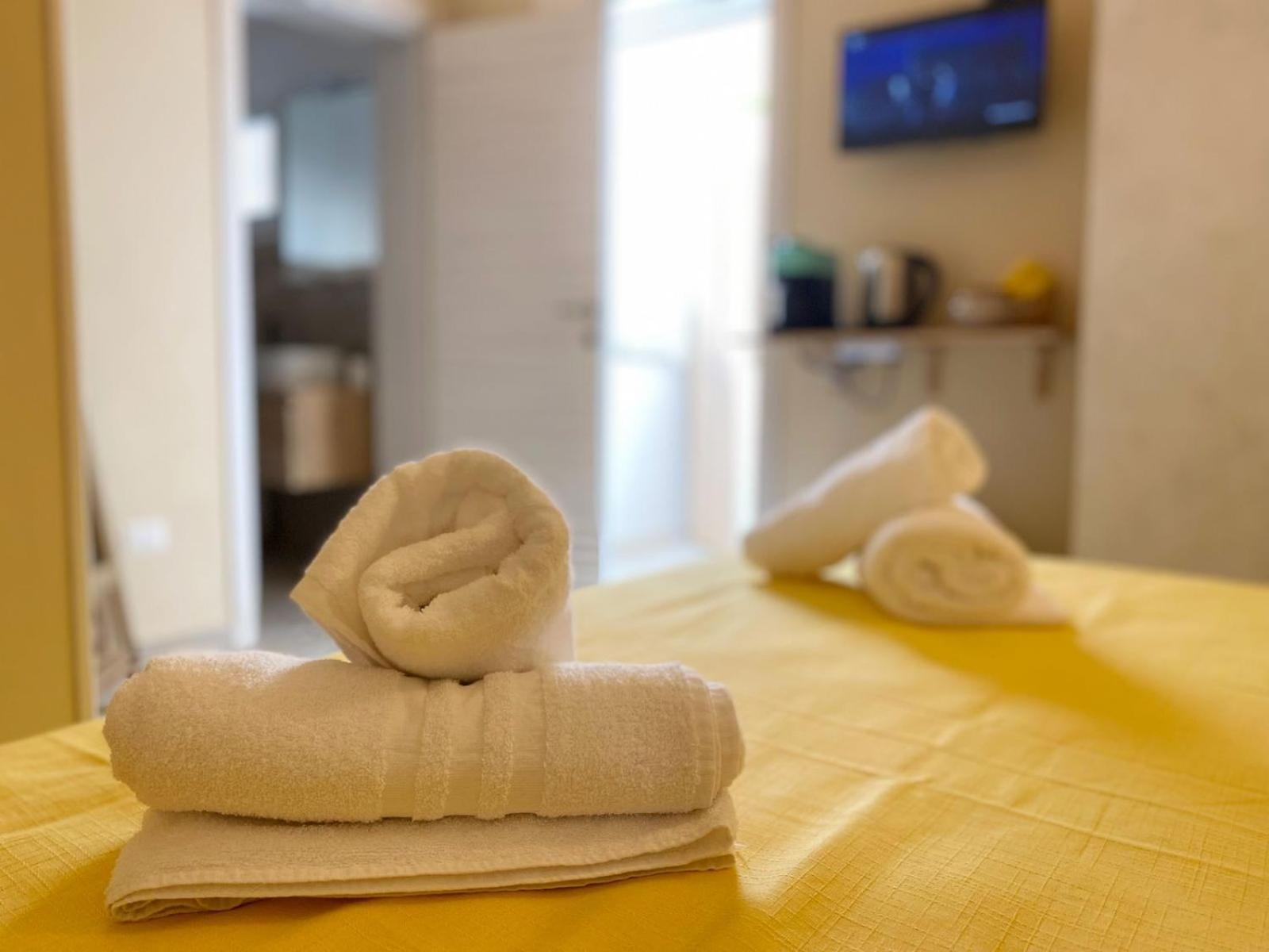Duca D'Aosta Bed & Breakfast Lecce Exterior photo